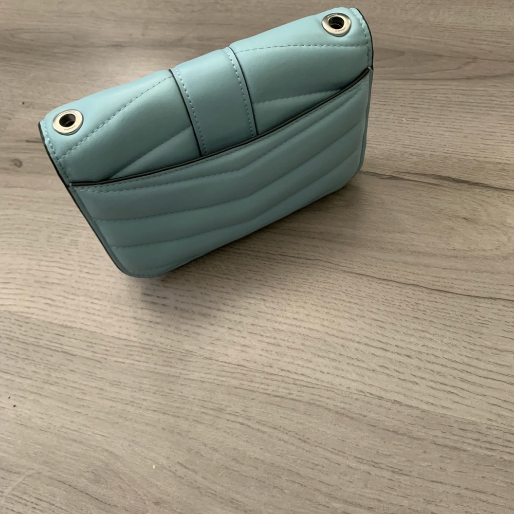 New never used Coach Georgie Quilted crossbody - Picture 2 of 2